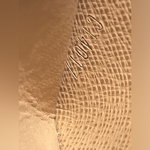 Authentic LOUIS VUITTON Limited Edition Monogram Complice Trunks Key Cles Coin - Picture 9 of 12